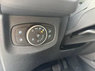 FORD E-Tourneo Courier Trend