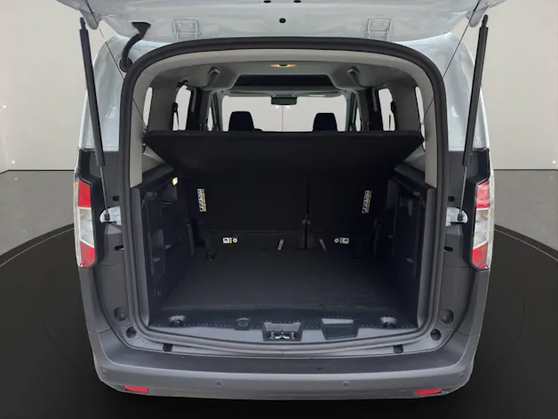 Ford E-Tourneo Courier Trend