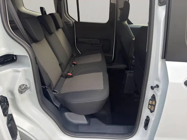 Ford E-Tourneo Courier Trend