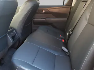 Toyota Hilux Double Cab.-Pick-up 2.8 D-4D MHEV 204 Style
