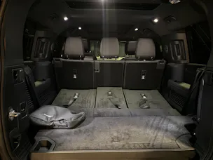 Land Rover Defender 130 3.0 D I6 350 X-Dynamic HSE