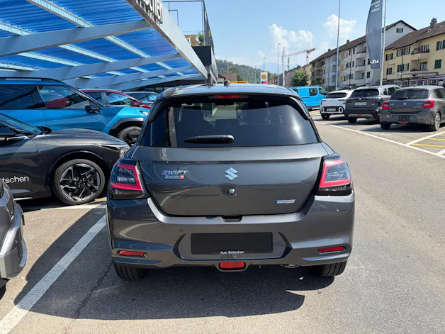 Suzuki Swift 1.2 Piz Sulai Top Hybrid 4x4