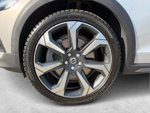 https://vehicle.imgix.net/4425997/011775e3-c464-4034-9c0c-adcf07db8d96.jpg