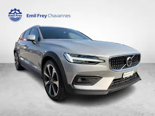 VOLVO V60 Cross Country 2.0 B5 Ultimate AWD