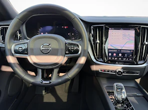 image du véhicule VOLVO V60 Cross Country 2.0 B5 Ultimate AWD