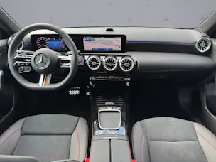 MERCEDES-BENZ A 200 Night Star AMG Line