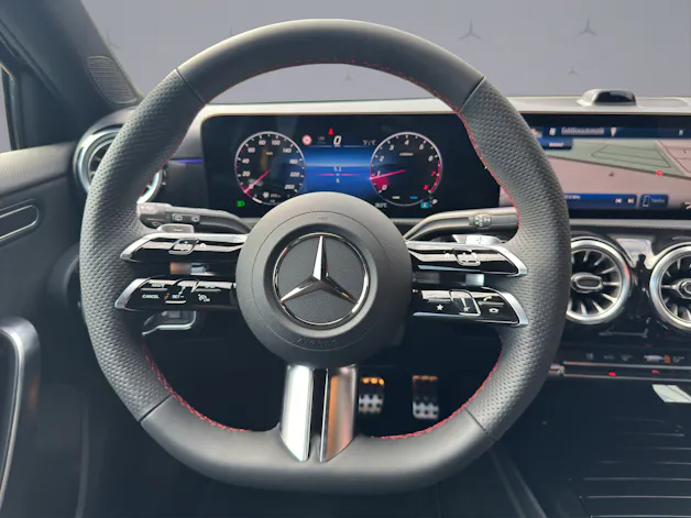 Mercedes-Benz A 200 Night Star AMG Line