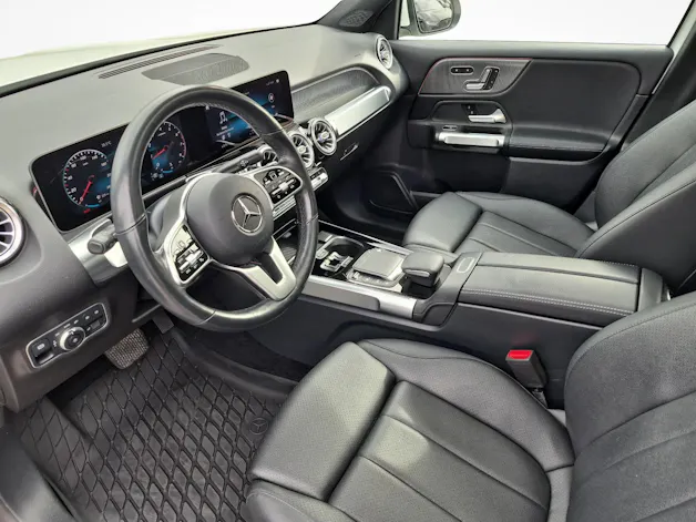 MERCEDES-BENZ GLB 250 Progressive 4matic
