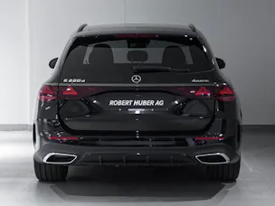 MERCEDES-BENZ E 220 d 4MATIC T-Modell "Swiss Star"