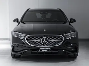 MERCEDES-BENZ E 220 d 4MATIC T-Modell "Swiss Star"