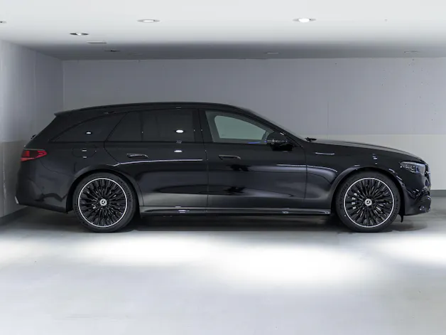Mercedes-Benz E 220 d 4MATIC T-Modell "Swiss Star"
