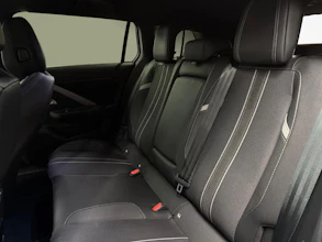 https://vehicle.imgix.net/4426103/a00ac02e-314f-45ab-9b16-291c75e72398.jpg