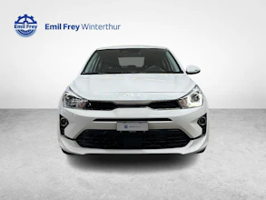 https://vehicle.imgix.net/4426105/e8eb8445-7d07-4021-a380-81eb11a62e61.jpg