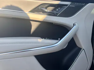 Jaguar F-Pace 2.0 I4 250 R-Dynamic SE AWD