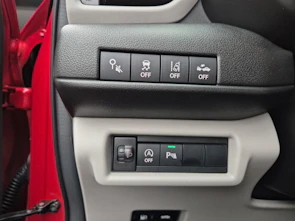 immagine del veicolo SUZUKI Swift 1.2 Piz Sulai Top Hybrid 4x4 - inkl. Winterräder - ab 1.99% Leasing