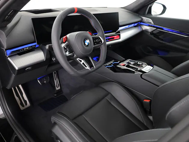 BMW M5 xDrive Touring