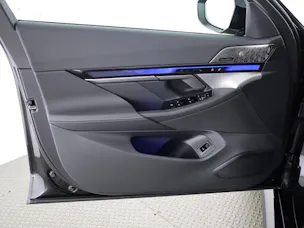 BMW M5 xDrive Touring