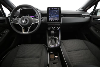 https://vehicle.imgix.net/4426186/60f33b4e-9f0e-4361-ad01-83f8f62dc8f3.jpg