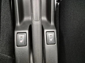 https://vehicle.imgix.net/4426203/1f3e0034-05ec-49f2-8f91-c88ec9f8356a.jpg