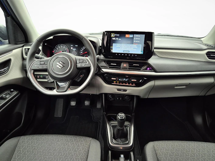 immagine del veicolo SUZUKI SWIFT