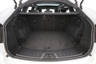 https://vehicle.imgix.net/4426205/d393bd6e-ec57-4783-b0d9-986048a60a1e.jpg