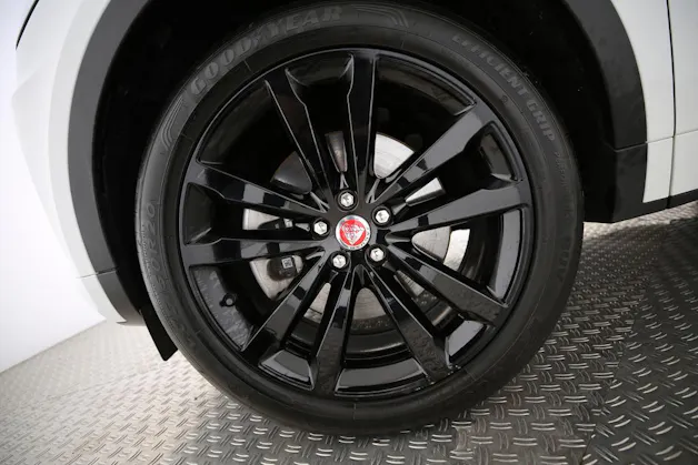 Jaguar E-Pace 1.5 T 300e R-Dynamic S AWD