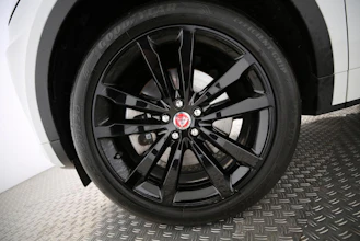 https://vehicle.imgix.net/4426205/fd97606d-3ec9-454f-a9a7-df4d75ff094c.jpg