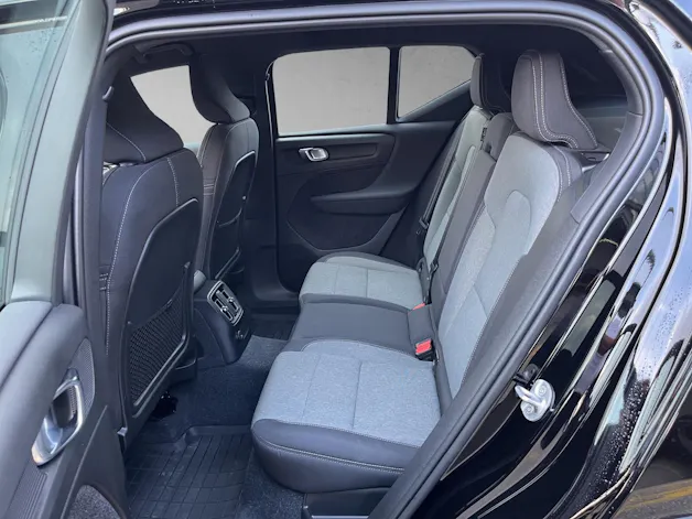 Volvo XC40 1.5 T4 PiH Plus Dark