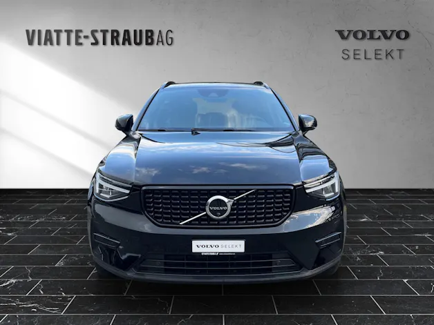 Volvo XC40 1.5 T4 PiH Plus Dark