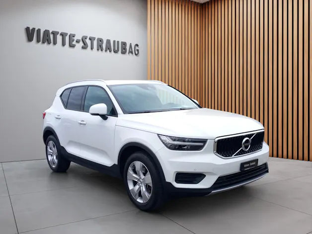 Volvo XC40 2.0 D4 Momentum AWD
