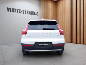 Volvo XC40 2.0 D4 Momentum AWD