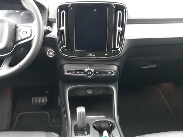 Volvo XC40 2.0 D4 Momentum AWD