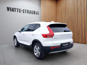 Volvo XC40 2.0 D4 Momentum AWD