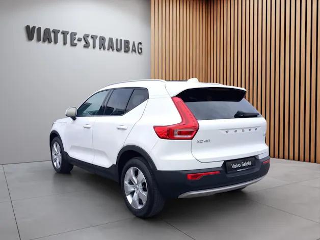 Volvo XC40 2.0 D4 Momentum AWD