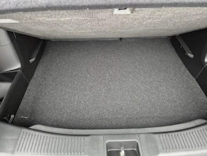 https://vehicle.imgix.net/4426263/f08bc48c-55e1-4e9e-9b15-6fabb7668d5a.jpg