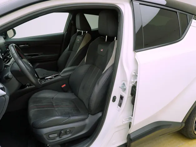 Toyota C-HR 2.0 VVTi HSD GR Sport