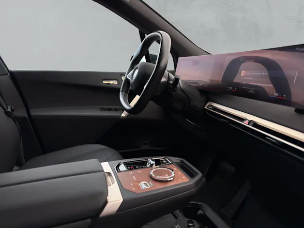 BMW iX xDrive40 M Sport Pro (CH) ** Action de Leasing à 0.9% **