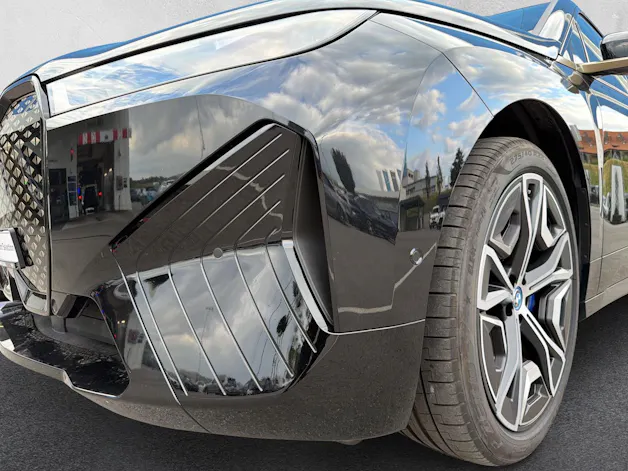BMW iX xDrive40 M Sport Pro (CH) ** Action de Leasing à 0.9% **
