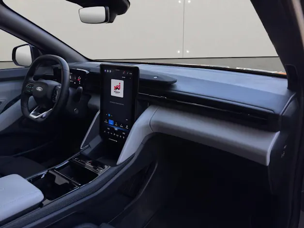 Ford Explorer Extended Range Premium AWD