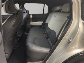 https://vehicle.imgix.net/4426348/6470ad71-4850-45f2-8f79-a0b0e4bc6c3e.jpg
