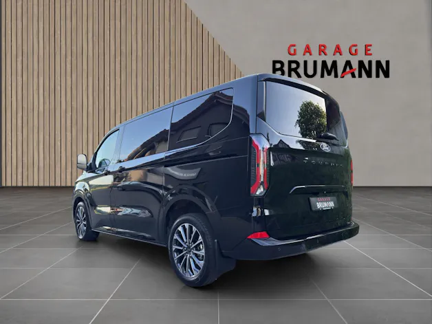 Ford Tourneo Custom Titanium X 320 L1 2.0 4x4