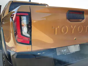Toyota Hilux Double Cab.-Pick-up 2.8 D-4D MHEV 204 Style
