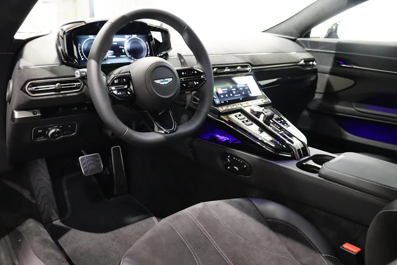 image du véhicule ASTON MARTIN VANTAGE S