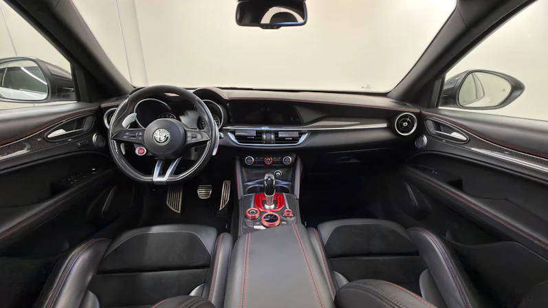 image du véhicule ALFA ROMEO STELVIO