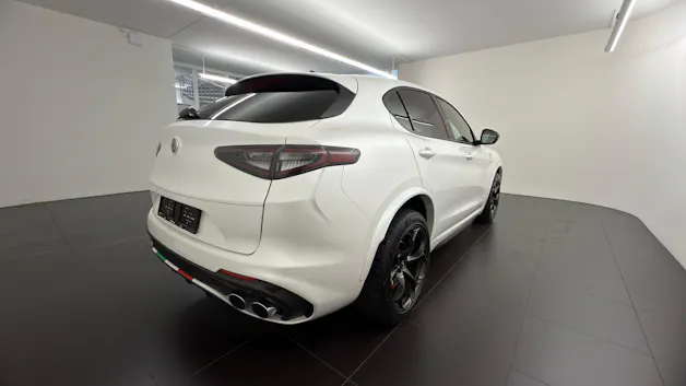 Alfa Romeo Stelvio 2.9 V6 Biturbo Q4 Quadrifoglio