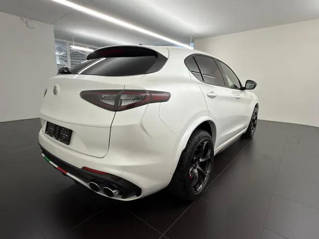 Alfa Romeo Stelvio 2.9 V6 Biturbo Q4 Quadrifoglio