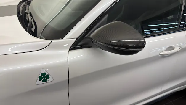 Alfa Romeo Stelvio 2.9 V6 Biturbo Q4 Quadrifoglio