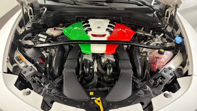 https://vehicle.imgix.net/4426465/f79732e1-c6c8-4bf8-9ca6-635b1b1117e8.jpeg