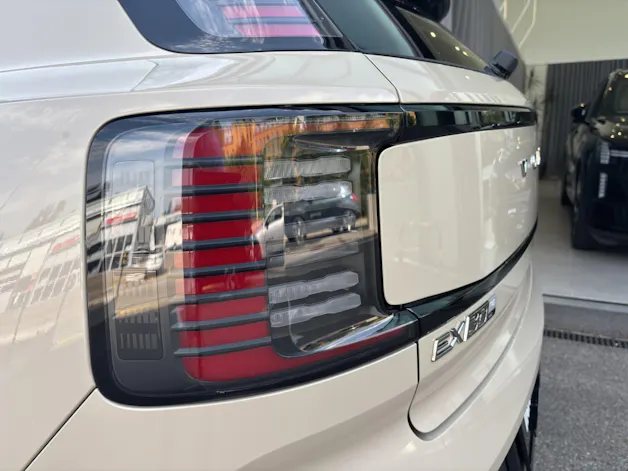 Volvo EX30 P8 Ultra AWD