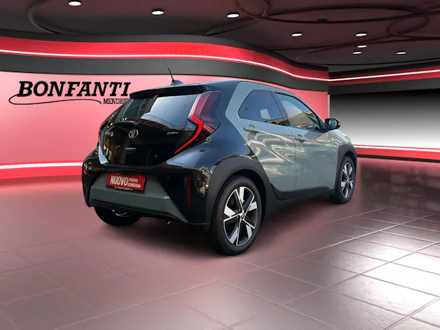 Toyota Aygo X 1.5 VVT-i HSD Trend